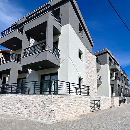 Four Shades Luxury Suites Sarti Exteriér fotografie