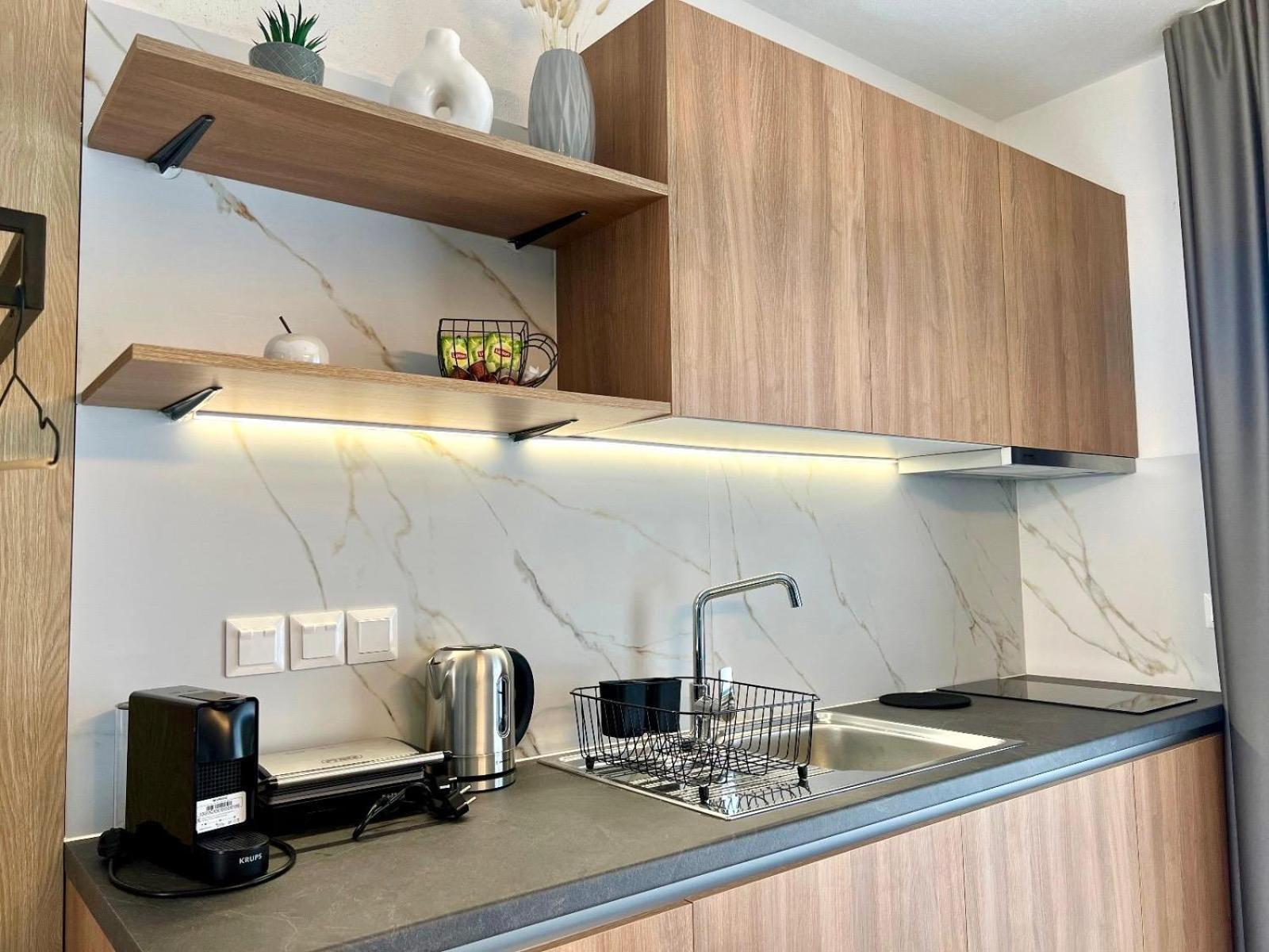 Four Shades Luxury Suites Sarti Exteriér fotografie