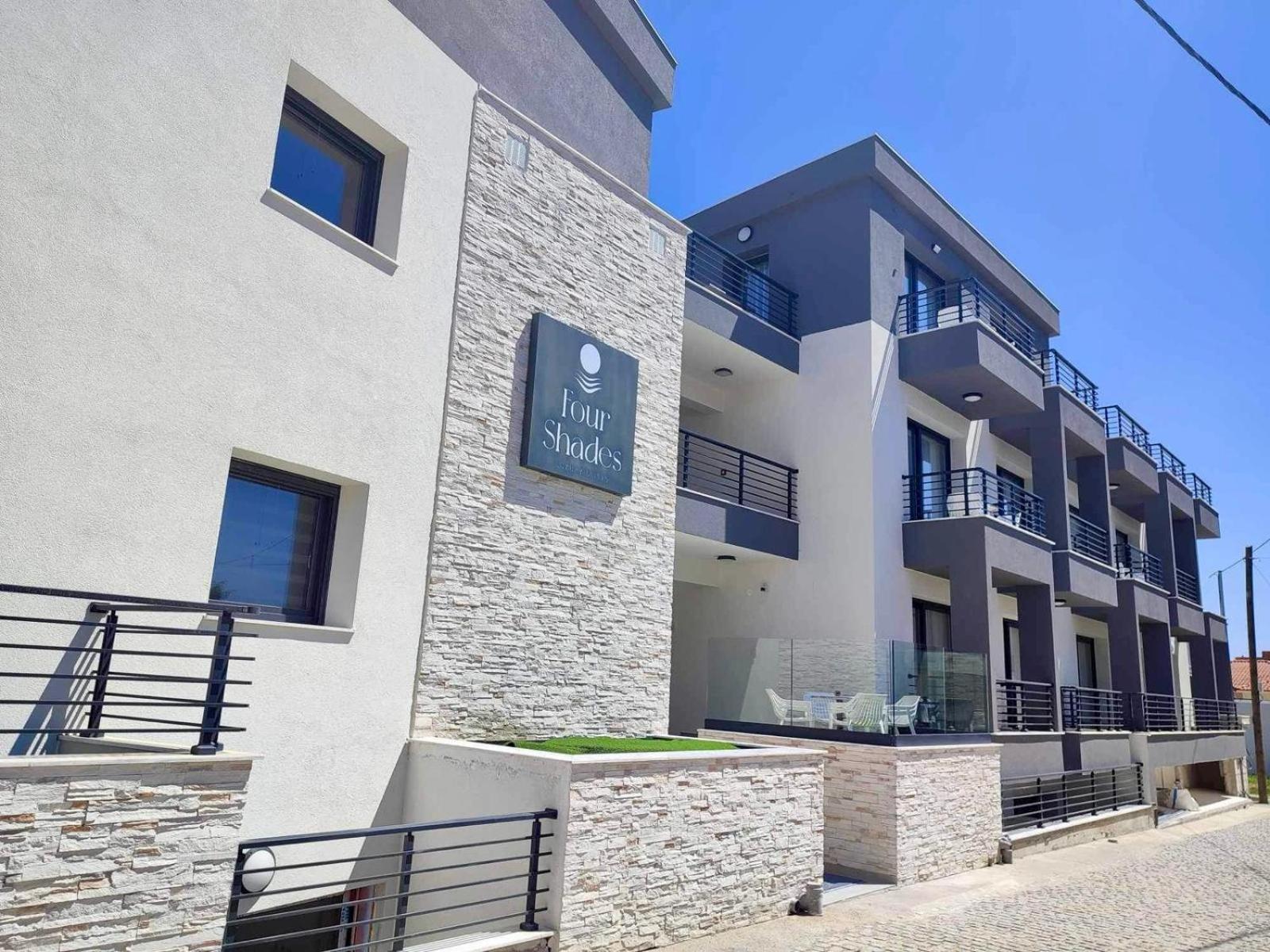 Four Shades Luxury Suites Sarti Exteriér fotografie