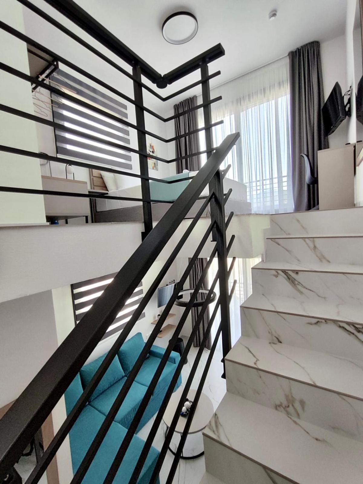 Four Shades Luxury Suites Sarti Exteriér fotografie