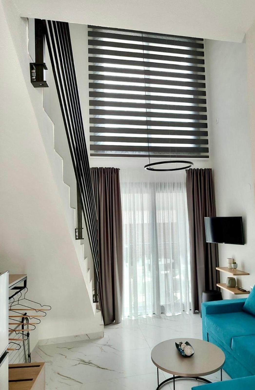 Four Shades Luxury Suites Sarti Exteriér fotografie