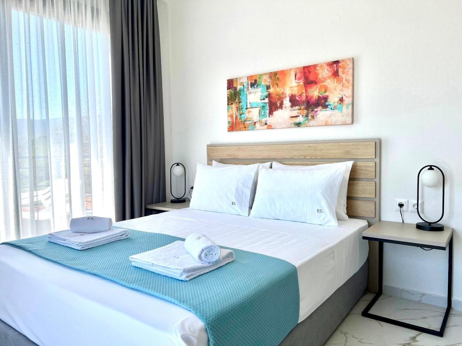 Four Shades Luxury Suites Sarti Exteriér fotografie