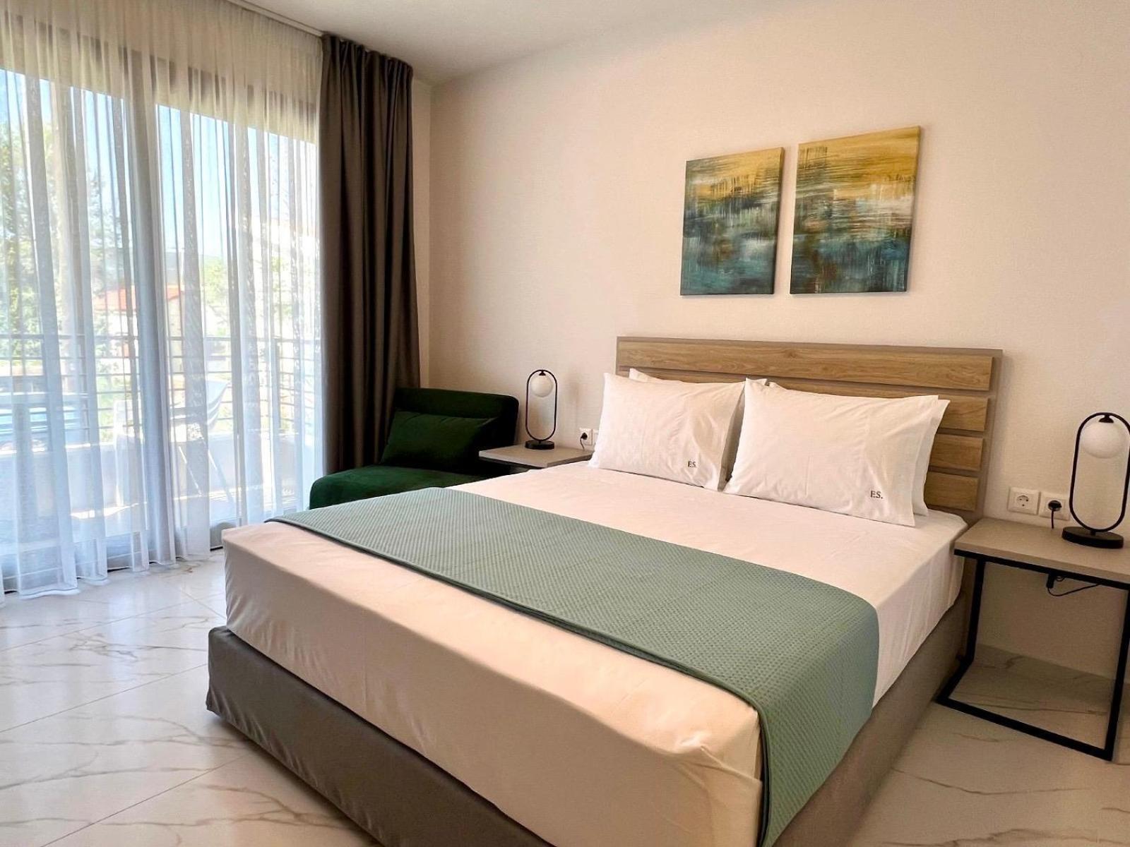 Four Shades Luxury Suites Sarti Exteriér fotografie